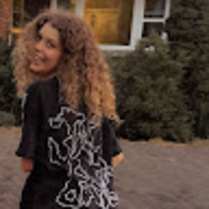 Meet your Posher, Molly